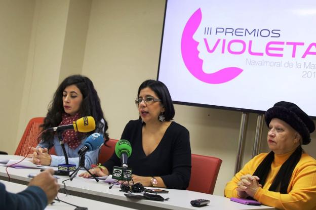 LA CONCEJALÍA DE MUJER DE NAVALMORAL ABRE EL III PREMIO VIOLETA A LA SOCIEDAD PARA PRESENTAR CANDIDATURAS