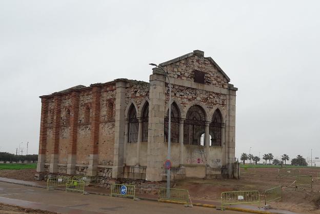 UNA CAPILLA QUE RECUPERA VIDA EN VILLANUEVA DE LA SERENA (BADAJOZ)