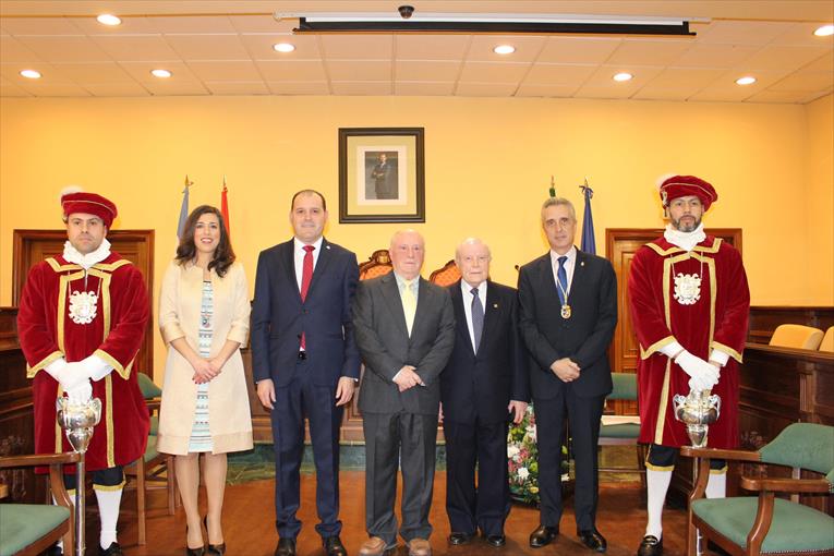 EL NOMBRAMIENTO DE TRES CRONISTAS EN LUCENA (CÓRDOBA) ABRE LOS ACTOS DEL 400 ANIVERSARIO DEL NOMBRAMIENTO COMO CIUDAD