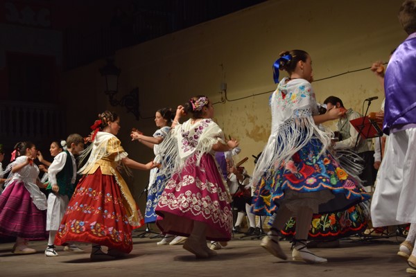 NUESTRA ESCUELA MUNICIPAL DE FOLKLORE DE 2013