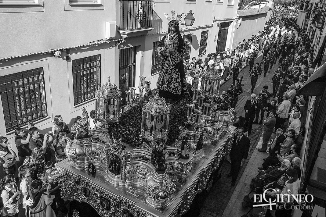 LOS ÚLTIMOS AÑOS DEL `’RESCATADO’ ABRIENDO LA PROCESIÓN