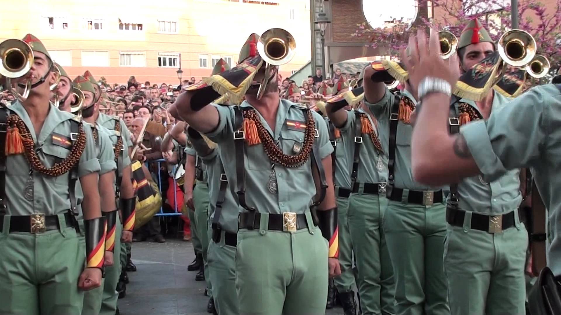 EL AYUNTAMIENTO DE TRUJILLO (CÁCERES) CONCEDE LA MEDALLA DE ORO A LA LEGIÓN