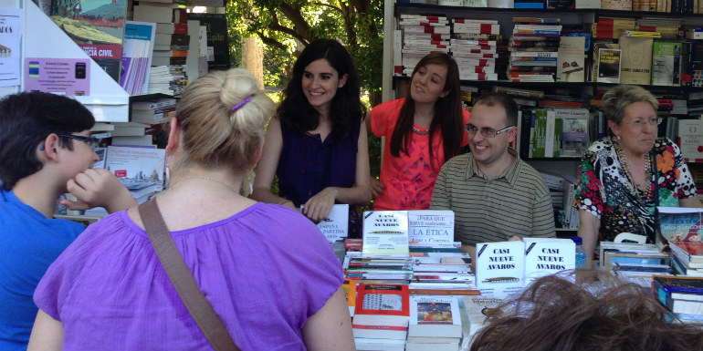 POZUELO (MADRID) CELEBRA UNA APETITOSA FERIA DEL LIBRO