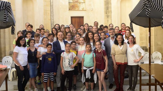 LOS NIÑOS SALEN DE CLASE EN EL PUERTO DE SANTA MARIA EN CADIZ PARA CELEBRAR EL DÍA INTERNACIONAL DE LOS MUSEOS