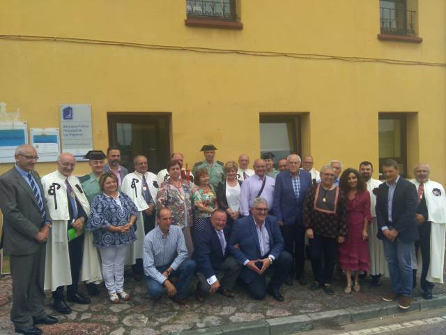 LA GUARDIA CIVIL DE ASTURIAS, CONDECORADA EN LAS REGUERAS POR PROTEGER A LOS PEREGRINOS