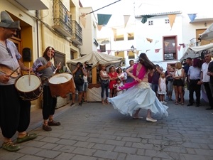 LA NUCÍA (ALICANTE) CELEBRA SUS 313 AÑOS CON UN HOMENAJE  AL CRONISTA  MIGUEL GUARDIOLA, CONCIERTOS Y MERCADO MEDIEVAL