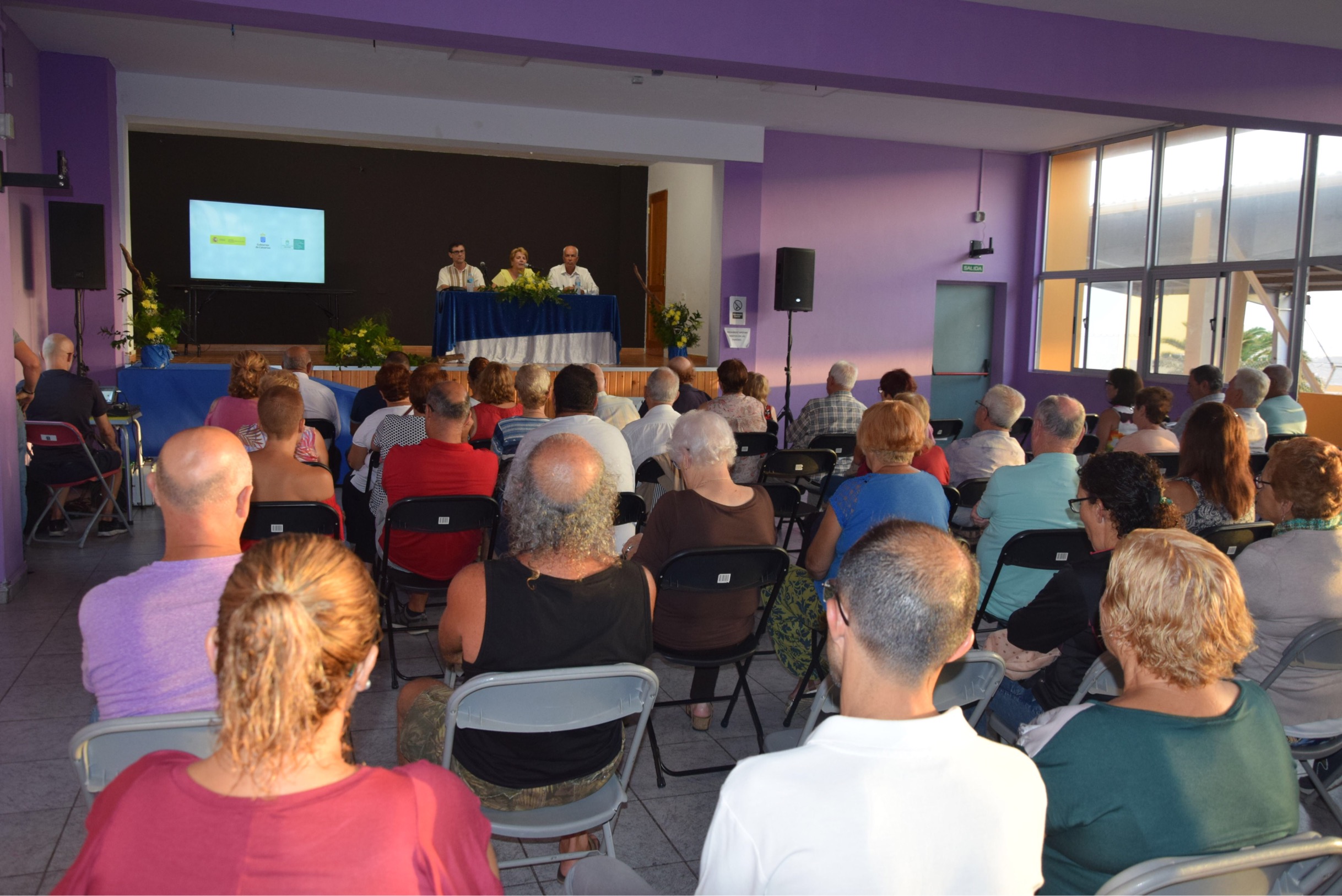 PRESENTACIÓN DEL DOCUMENTAL «HITOS HISTÓRICOS DEL BARRIO DE SARDINA, PARA LA RECUPERACIÓN DE LA MEMORIA COLECTIVA” (BADAJOZ)