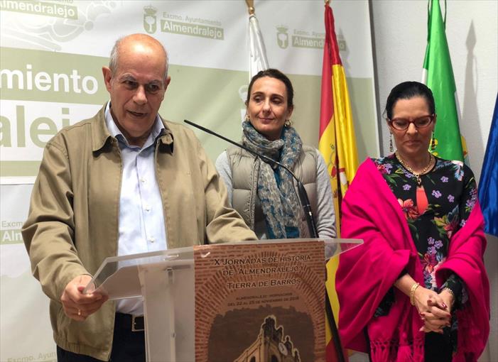 LAS JORNADAS DE HISTORIA EN ALMENDRALEJO (BADAJOZ) SE CENTRAN EN EL PRIMER TERCIO DEL SIGLO PASADO