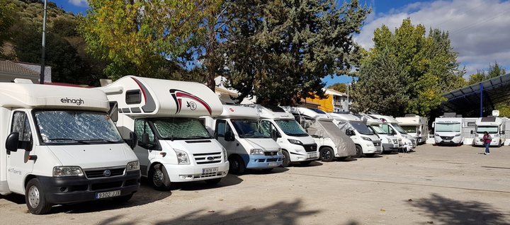 FRAILES (JAÉN) DA LA BIENVENIDA A MÁS DE 70 AUTOCARAVANAS