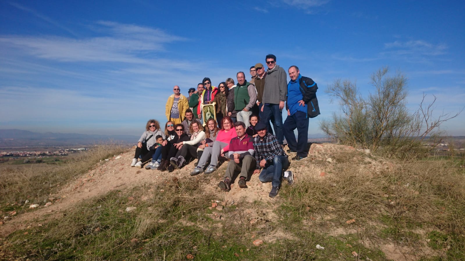 VECINOS DE ALGETE (MADRID) REVIVEN LA ROMERÍA DE LA INMACULADA CONCEPCIÓN