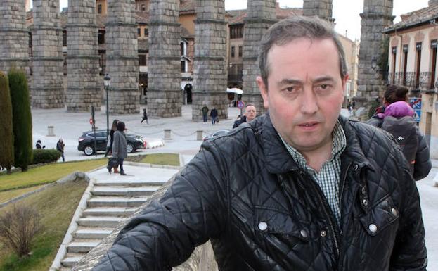 MIGUEL ÁNGEL CLEMENTE, PRESIDENTE DE LA COFRADÍA DE NUESTRA SEÑORA LA SOLEDAD AL PIE DE LA CRUZ Y DEL SANTO CRISTO EN SU ÚLTIMA PALABRA DE SEGOVIA