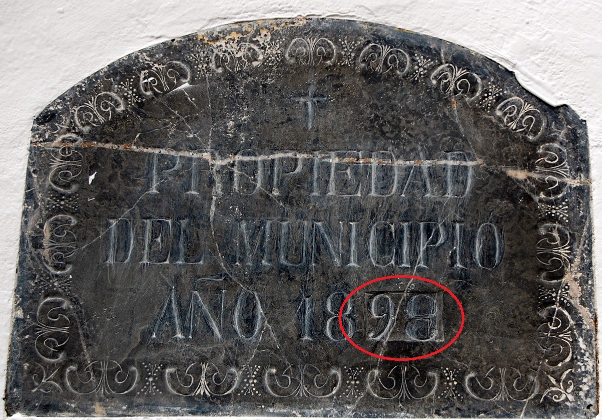 UN CEMENTERIO DE ‘131 AÑOS’