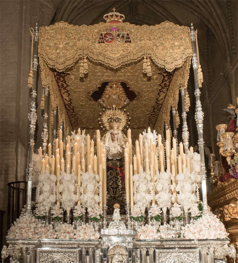 DIARIO DEL CONFINAMIENTO: ‘ENTRE PASCUAS Y RAMOS’ • DE CASINOS A SEVILLA, ENCONTRÉ A LA PATRONA DE VALENCIA