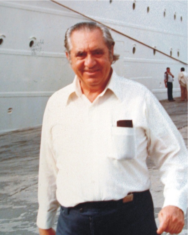 ENRIQUE AZUELA RIVERA