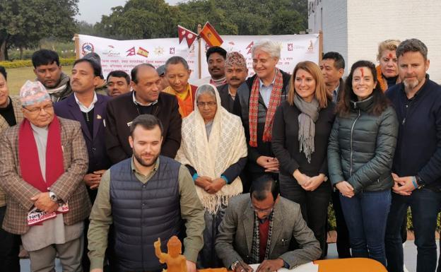 CÁCERES APRUEBA EL HERMANAMIENTO CON LUMBINI • LOS TÉCNICOS DE TURISMO RESALTAN QUE EL MUNICIPIO «SERÁ MUNDIALMENTE CONOCIDO» GRACIAS AL PROYECTO DEL GRAN BUHDA