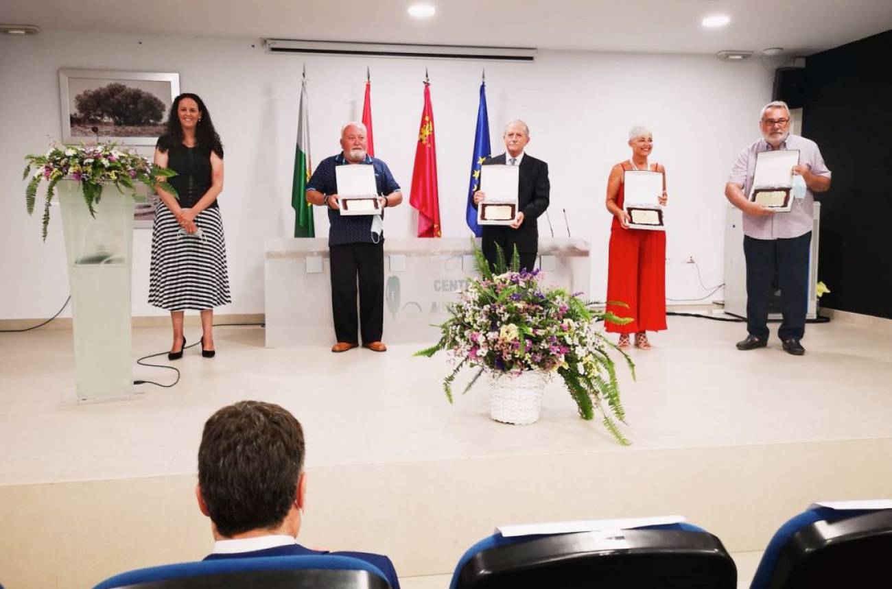 FUENTE ÁLAMO (MURCIA) CELEBRÓ EL ‘DÍA DE LA VILLA’ • SE RINDIÒ UN HOMENAJE AL PERSONAL JUBILADO, CUERPOS Y FUERZAS DE SEGURIDAD DEL ESTADO Y SANITARIOS