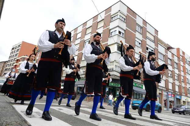 UNA FIESTA DEL BOLLU EN HONOR A SUS ORÍGENES