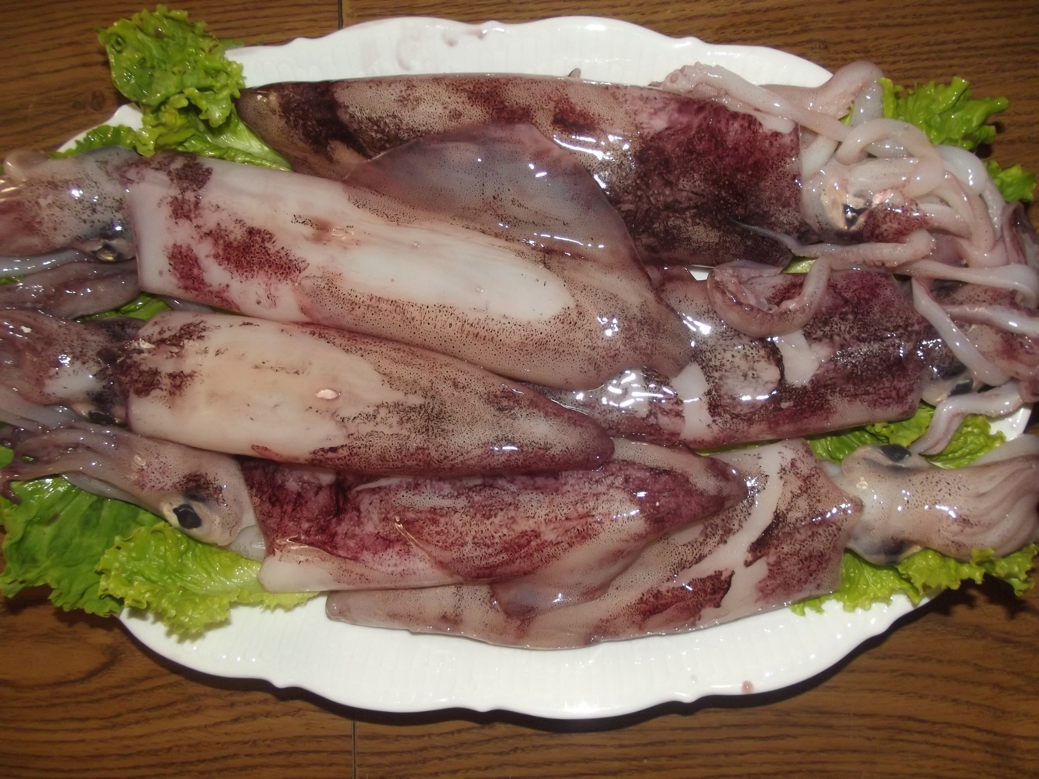 AGUSTINITOS (QUE SON LANGOSTINOS DE CHICLANA), CALAMARES DE LLASTRES Y FIGOS MIGUELINOS