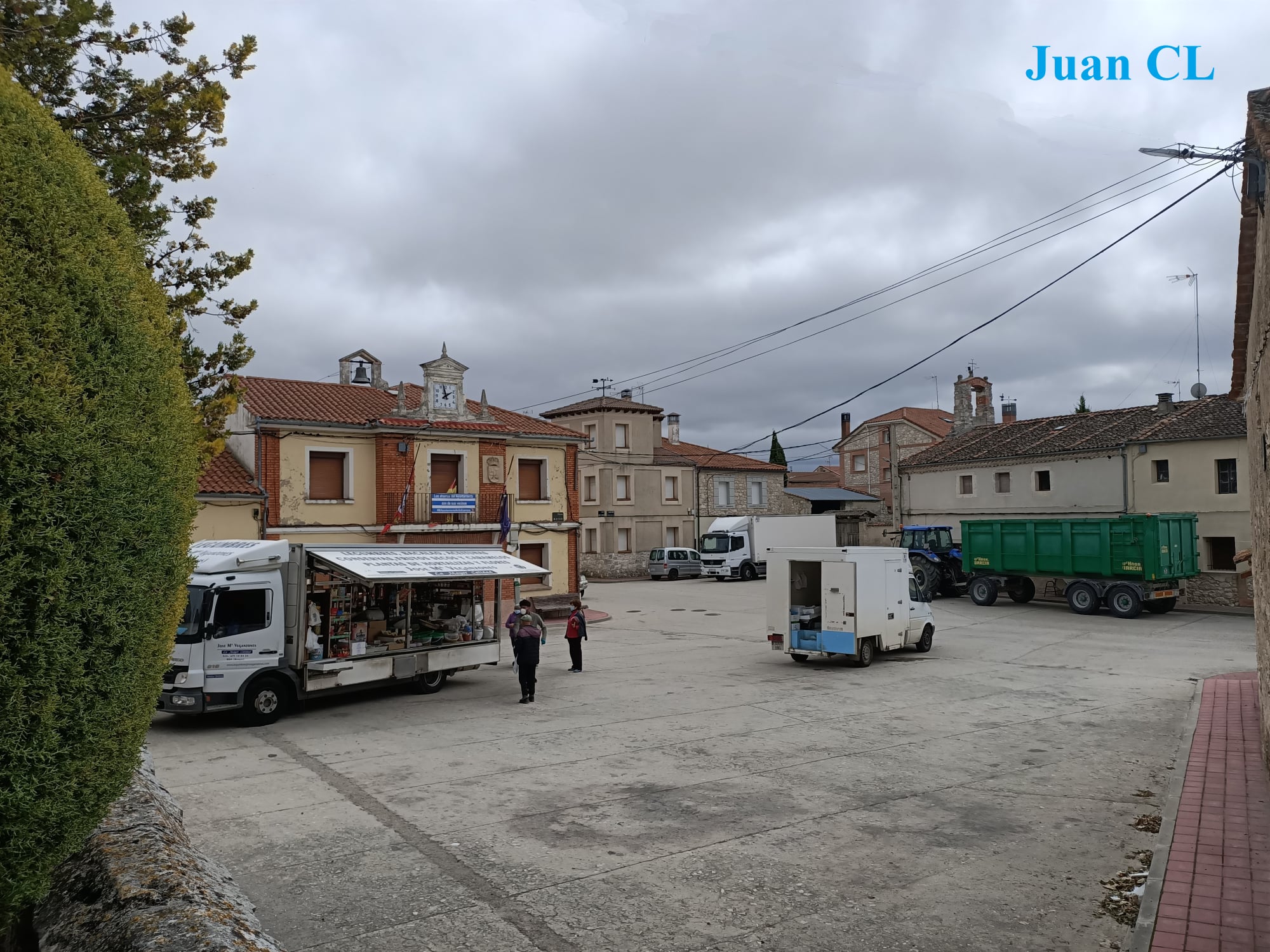 SALUDO FUENTEPIÑELANO 2481. LOS VENDEDORES AMBULANTES DE LA ESPAÑA VACIADA