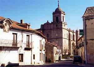 “EL PUEBLO QUE NO CONOCE SU HISTORIA…”