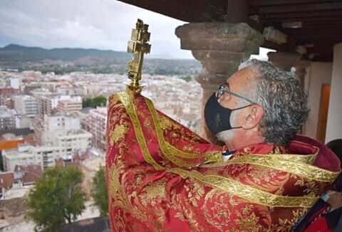 BENDICIÓN DESDE EL SANTUARIO DE LA VERA CRUZ DE CARAVACA (MURCIA)