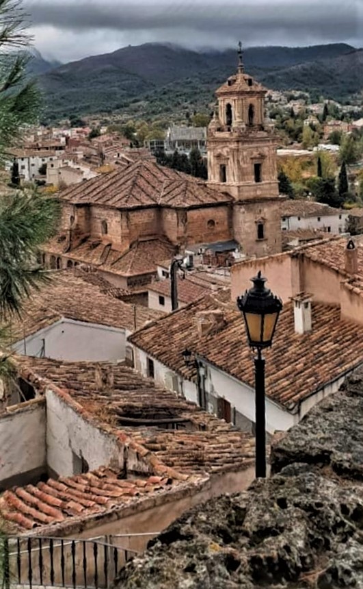 CELEBRANDO EL 420 ANIVERSARIO DE LA IGLESIA MAYOR DEL SALVADOR DE CARAVACA DE LA CRUZ (MURCIA)