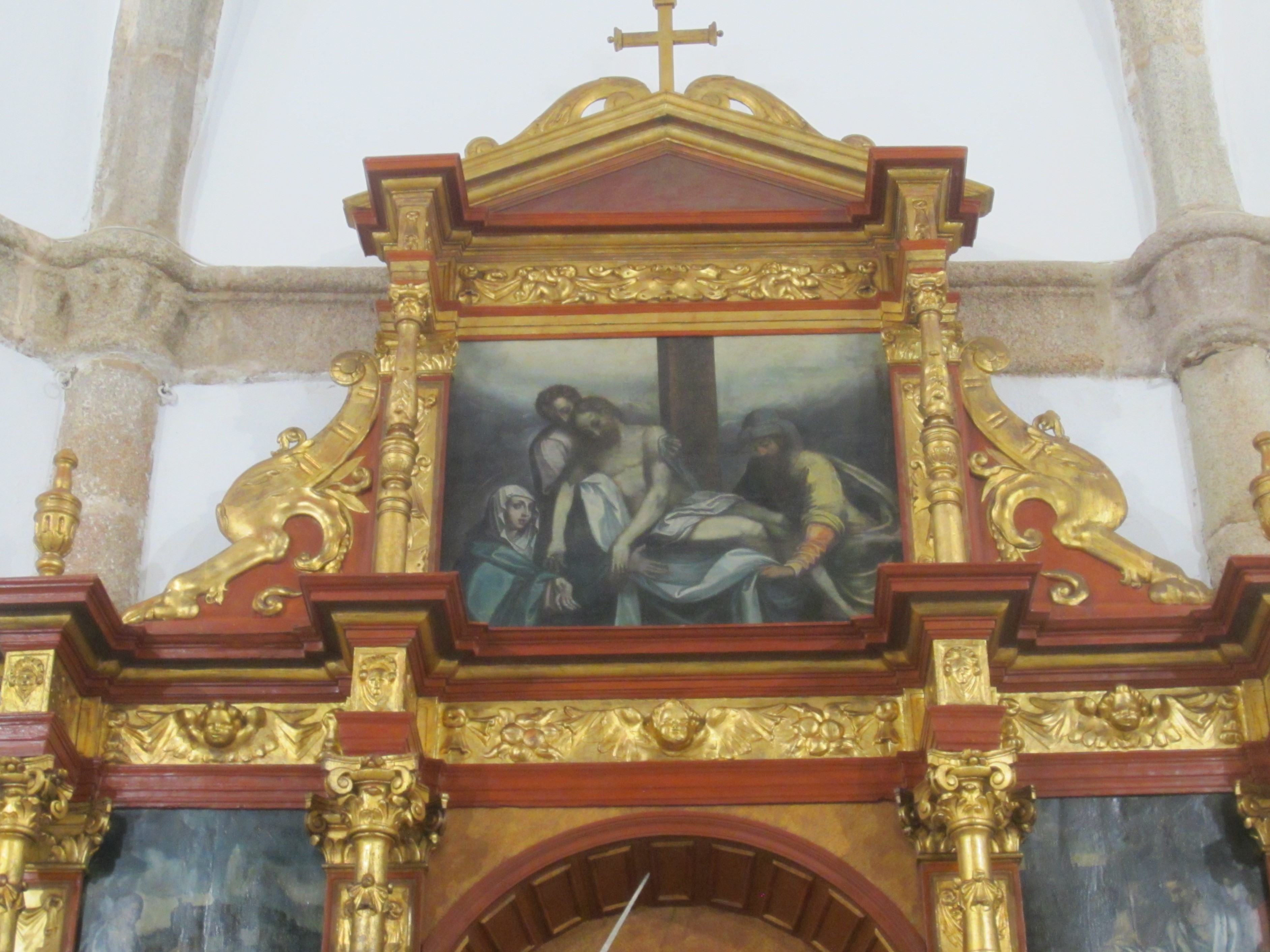 LA RESTAURACIÓN DEL RETABLO MAYOR DE LA PARROQUIA DE TORREMAYOR (BADAJOZ).