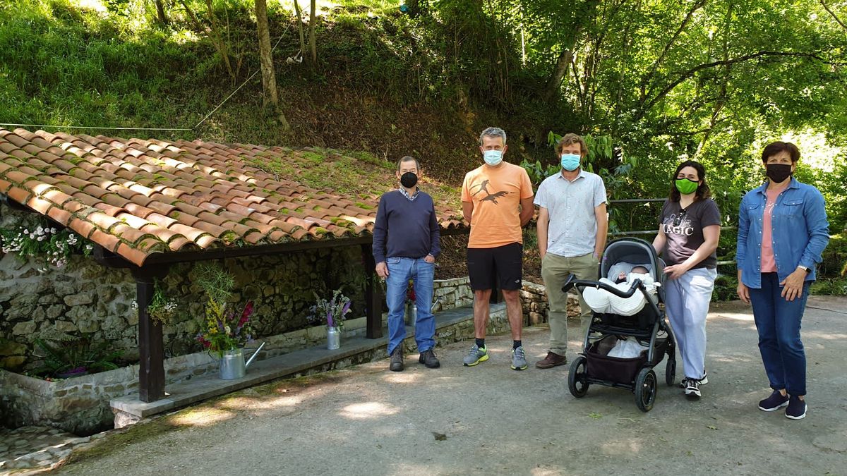 LA FUENTE DE BODES, LA MEJOR ENGALANADA DE PARRES