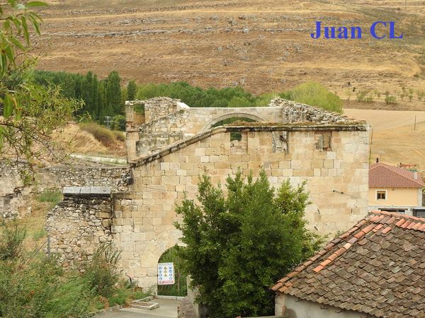 SALUDO FUENTEPIÑELANO-FUENTEDUEÑANO 2765 – EL HOSPITAL DE LA MAGDALENA DE LA VILLA DE FUENTIDUEÑA