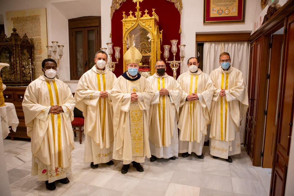 EUCARISTÍA DE DESPEDIDA DEL OBISPO D. AMADEO RODRÍGUEZ MAGRO EN EL SANTUARIO DE LA VIRGEN DE LA FUENSANTA DE VILLANUEVA DEL ARZOBISPO (JAÉN)