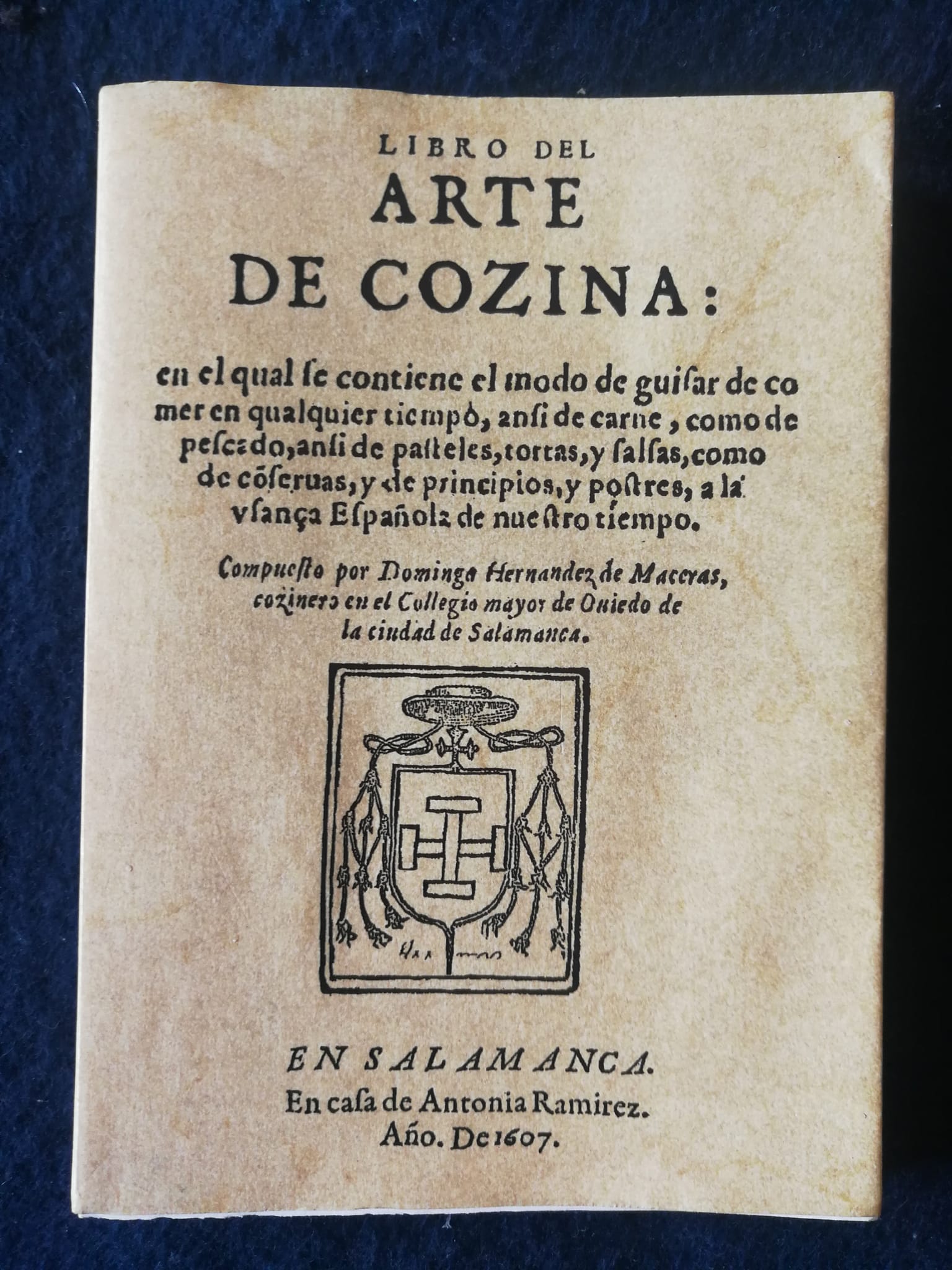 LES HISTORIES DE FIDALGO – OLLA PODRIDA Y TORTA DE GRIÑISPOS, QUE SON TORRUYOS O CHICHARRONES. –