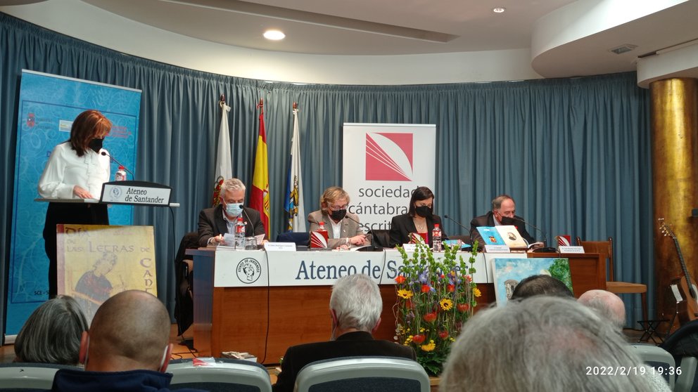 CAMPOO DE ENMEDIO PARTICIPÓ EN EL DÍA DE LAS LETRAS DE CANTABRIA