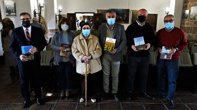 VILLA DEL RÍO RINDE TRIBUTO A SUS CRONISTAS OFICIALES CON LA PRESENTACIÓN DE CINCO NUEVOS LIBROS