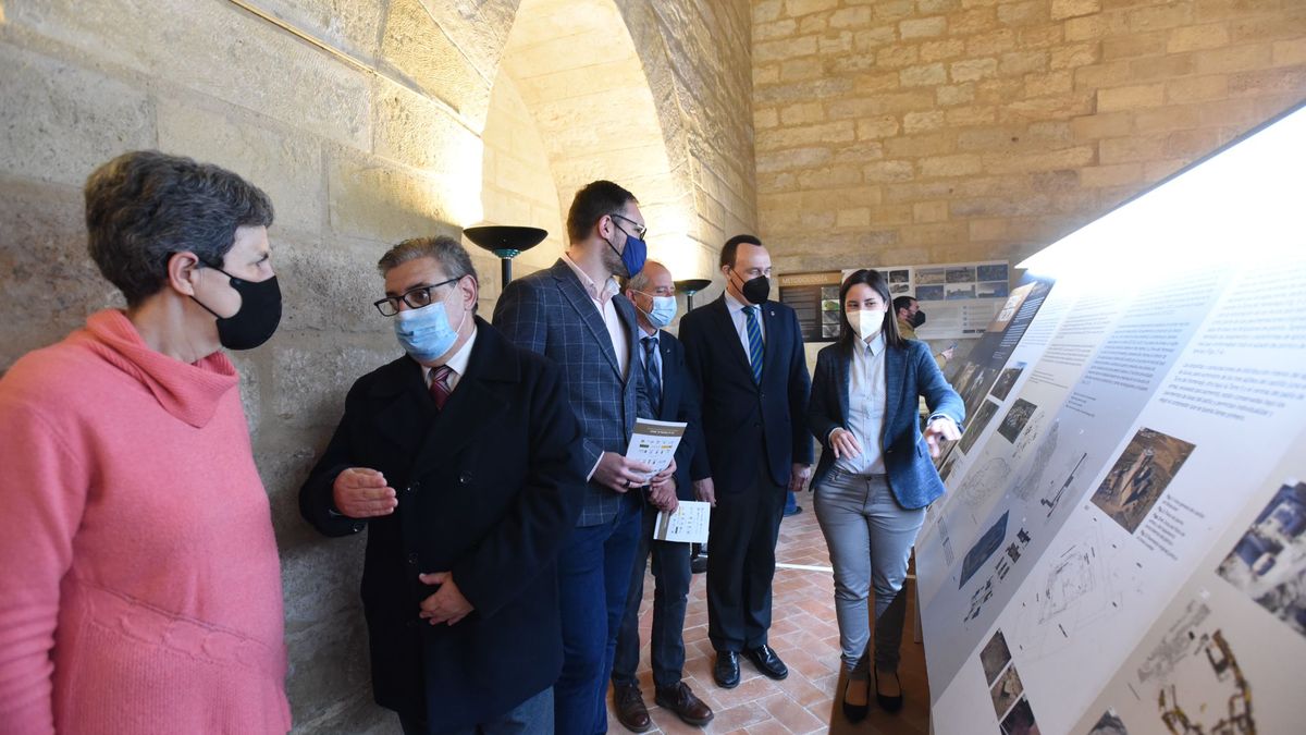 UNA EXPOSICIÓN EXPLICA LA INVESTIGACIÓN CIENTÍFICA QUE SE HACE EN LOS CASTILLOS DE CÓRDOBA