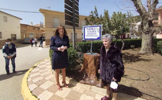 HOMENAJE A ENCARNACIÓN ANGUITA DELGADO, LA QUE FUERA PRIMERA ALCALDESA DE FRAILES