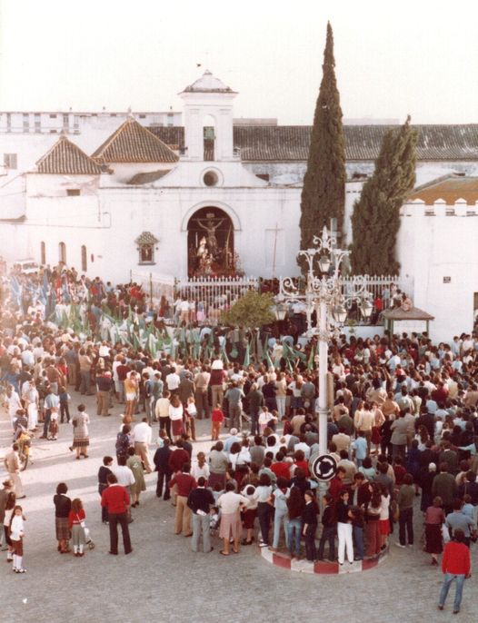 SEMANA SANTA, NUESTRA SUPREMA TRADICIÓN