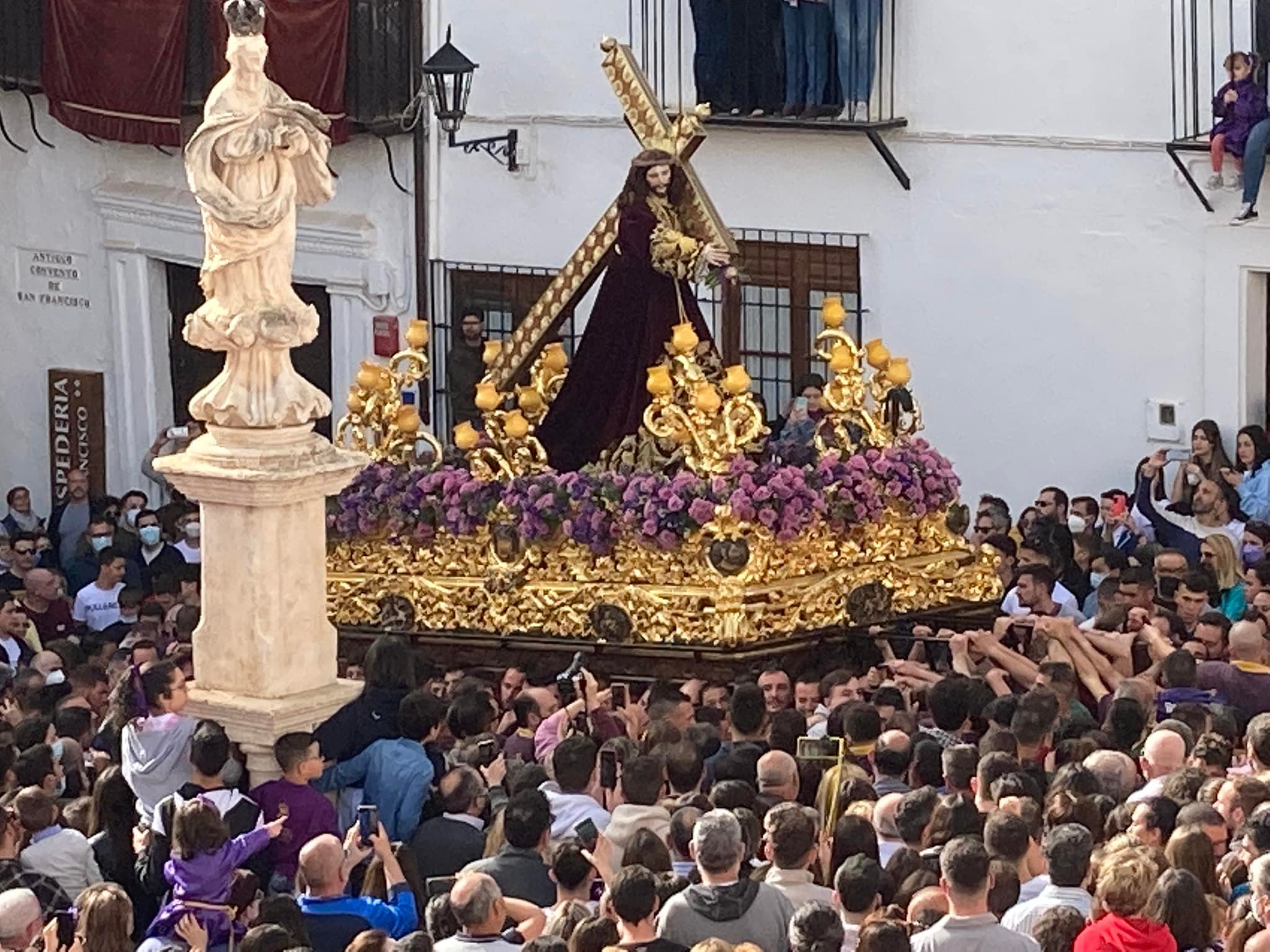 MAÑANA DE VIERNES SANTO