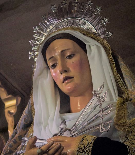 VIERNES DE DOLORES. STABAT MATER DOLOROSA, IUXTA CRUCEM LACRIMOSA.