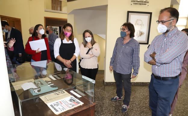 ‘LEANDRO PERDOMO SPÍNOLA. CRÓNICA DE UNA VIDA’ LUCE EN LA BIBLIOTECA INSULAR