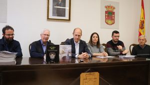 PRESENTADO EN PAREJA EL LIBRO «ALCARRIA BRUJA. HISTORIA DE LA HECHICERÍA EN GUADALAJARA Y LOS PROCESOS DE LA VILLA DE PAREJA»