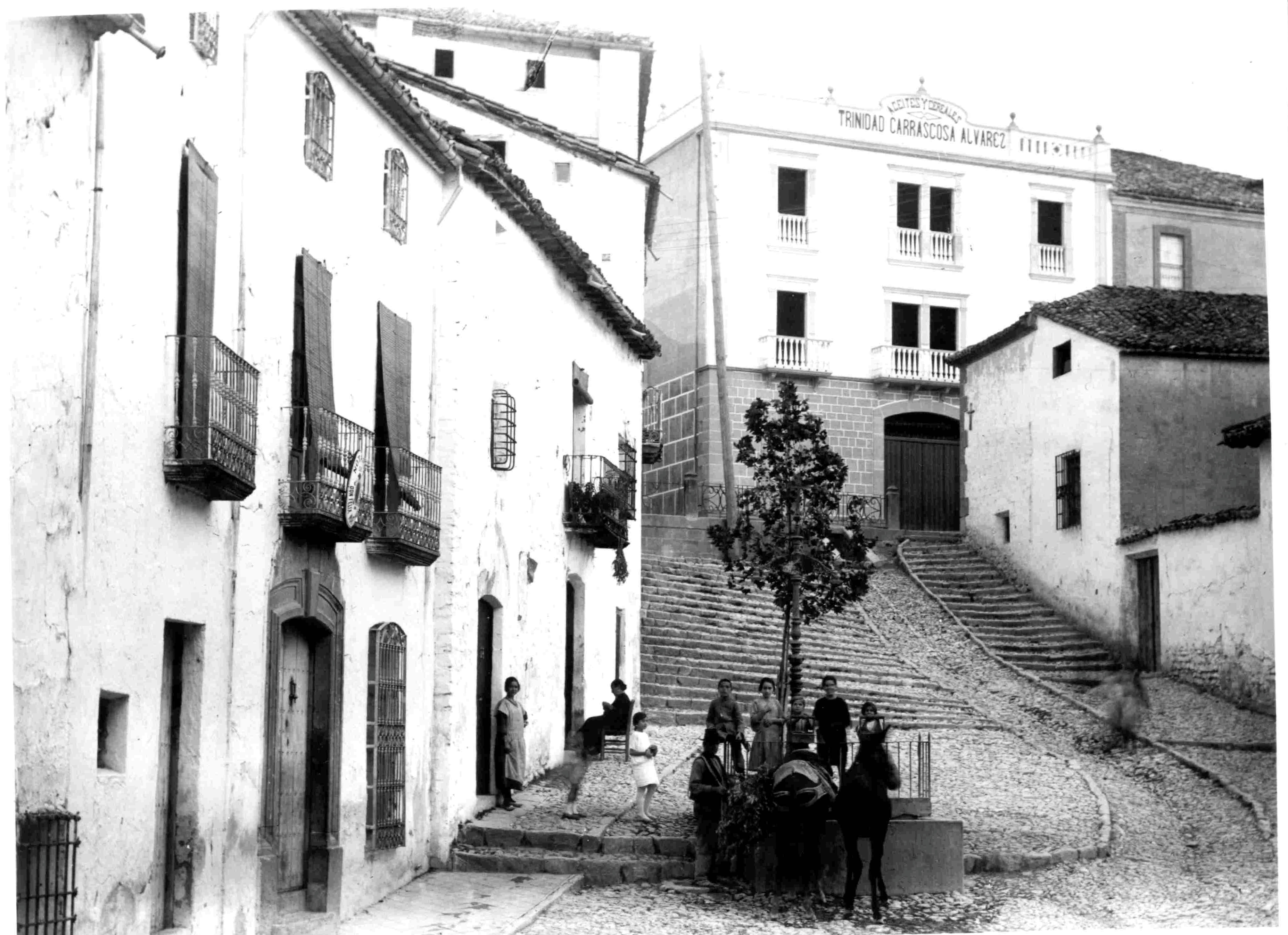 LA FUENTE DE LA CRUZ DORADA, EN VILLANUEVA DEL ARZOBISPO