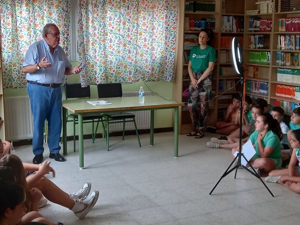 LA HISTORIA DE MONTIJO EN EL CEIP PRÍNCIPE DE ASTURIAS CON ALUMNOS DE QUINTO DE PRIMARIA.