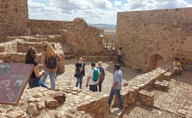 LAS JORNADAS ‘EDUCAR ENTRE TODOS’ RECALAN ESTE FIN DE SEMANA EN ZALAMEA DE LA SERENA