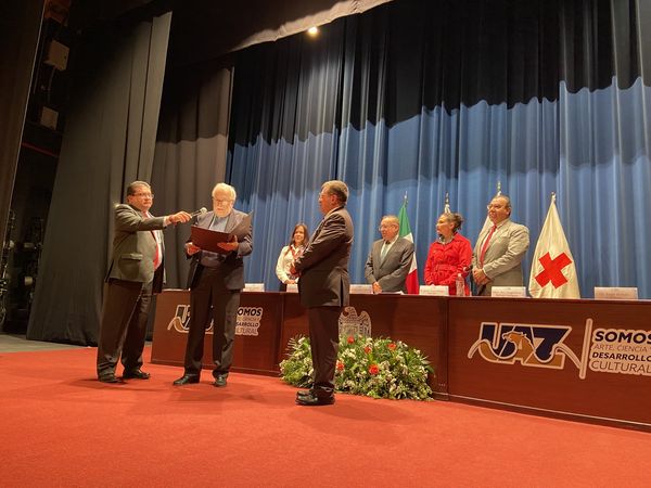 MAGISTRAL EL TRABAJO QUE PRESENTO MANUEL GONZÁLEZ RAMÍREZ PARA INGRESAR A LA ACADEMIA DE HISTORIA