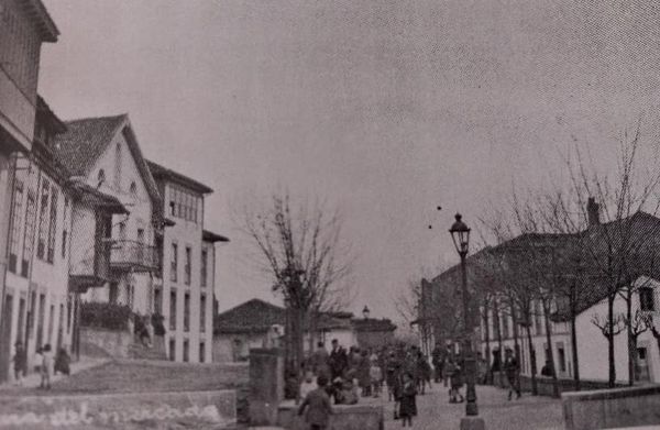 LES HISTORIES DE FIDALGO-COLUNGA Y SU  «PLAZA DEL MERCAU».