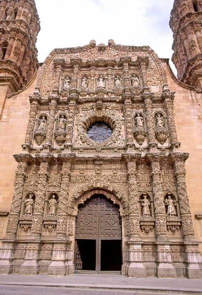 CRÓNICAS DE ZACATECAS-DETALLES DE LA CATEDRAL DE ZACATECAS: EL SALVADOR O SALVATOR MUNDI.