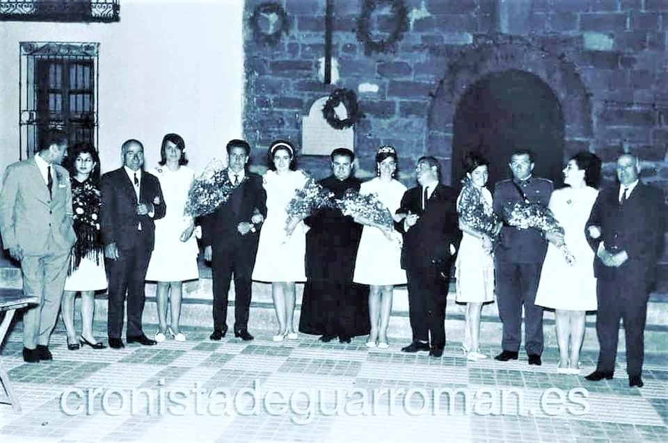 ACTO DE PRESENTACION DE LA REINA Y DAMAS DE HONOR DE LAS FIESTAS DEL BICENTENARIO DE 1967