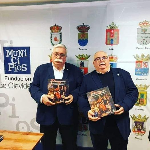 REPRESENTANTES DE LA COMISIÓN NACIONAL FUERO 250 CELEBRANDO EL DÍA DEL LIBRO