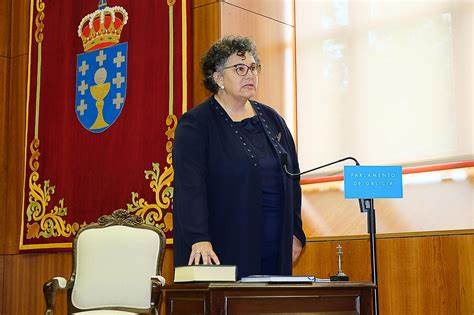 LA CATEDRÁTICA Y EX VALEDORA DO POBO MILAGROS OTERO INGRESA EN LA ACADEMIA XACOBEA COMO MIEMBRO DE NÚMERO