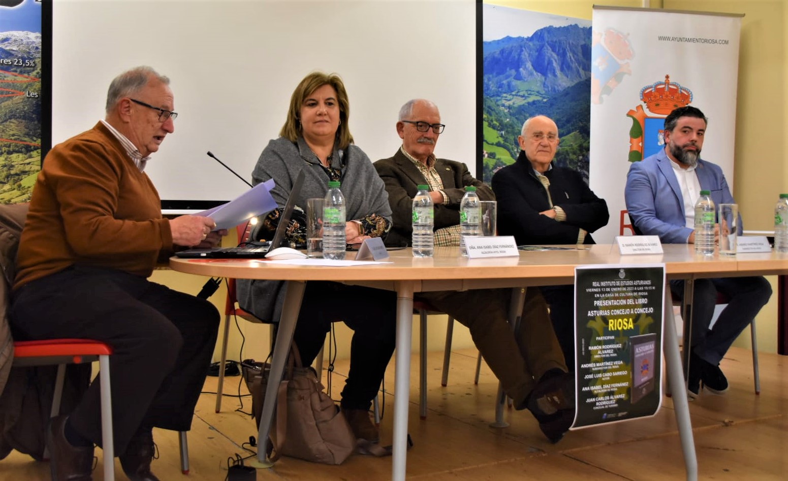 PRESENTACIÓN DE LA GUÍA DE RIOSA EN LA CASA DE CULTURA DE L´ARÁ